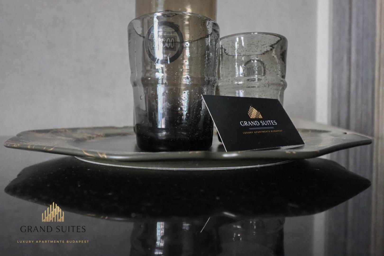Grand Suites Promenade Budapeste Exterior foto