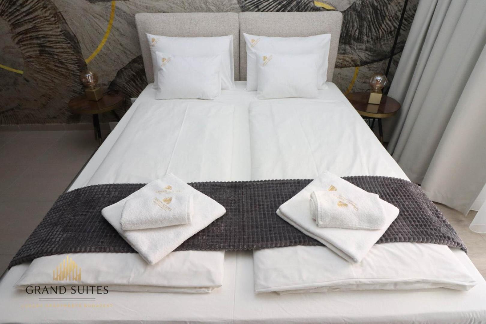 Grand Suites Promenade Budapeste Exterior foto