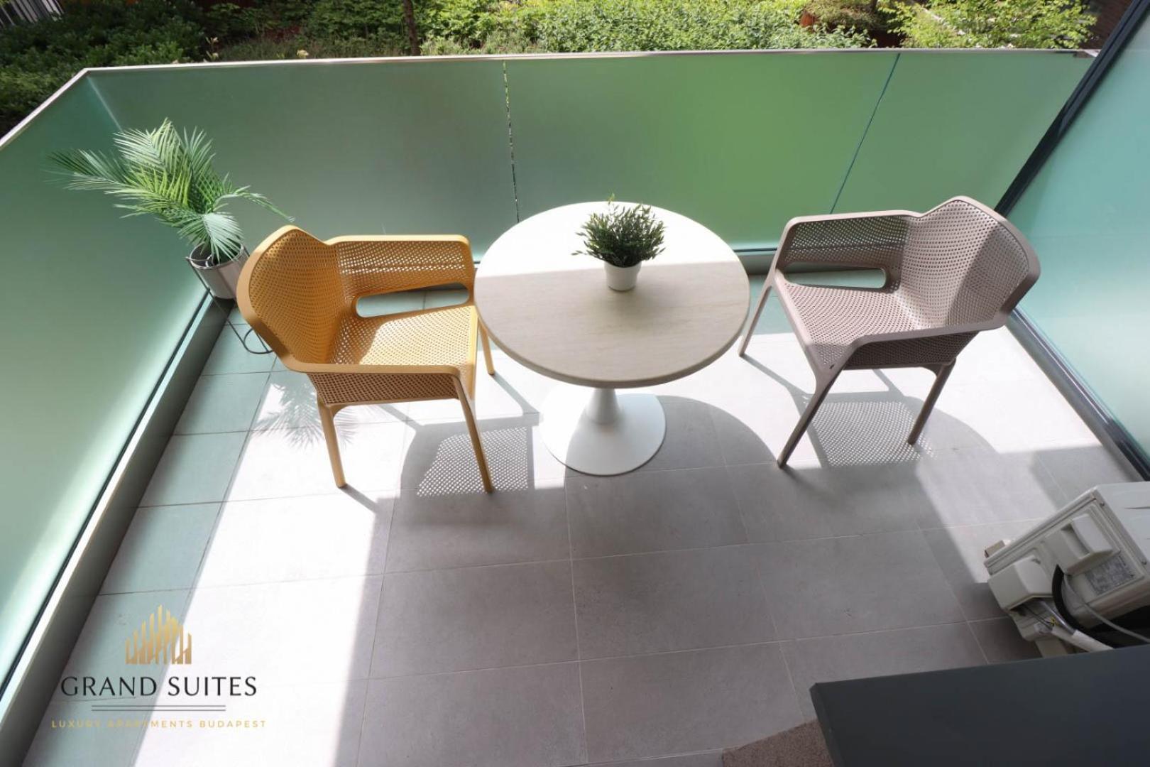 Grand Suites Promenade Budapeste Exterior foto
